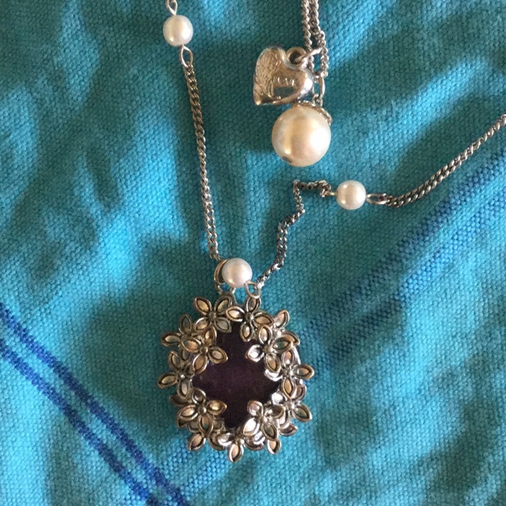 Necklace - Picture 3 of 3